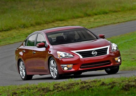 NISSAN Altima Sedan Specs & Photos - 2012, 2013, 2014, 2015, 2016, 2017 ...