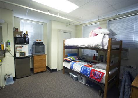 Amateur dorm room – Telegraph