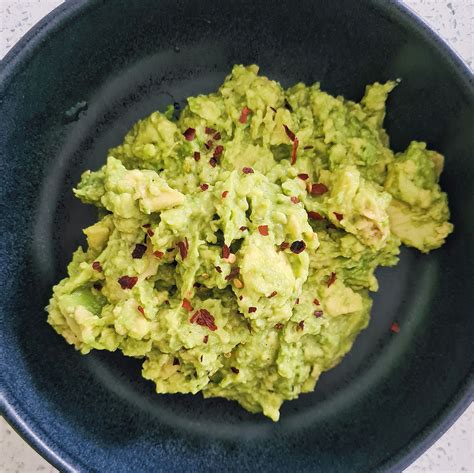 Smashed Avocado with Chilli and Lime