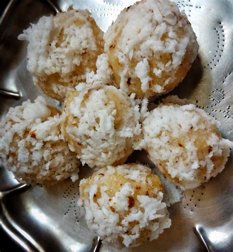 COCONUT LADDU : Ahaaa Food