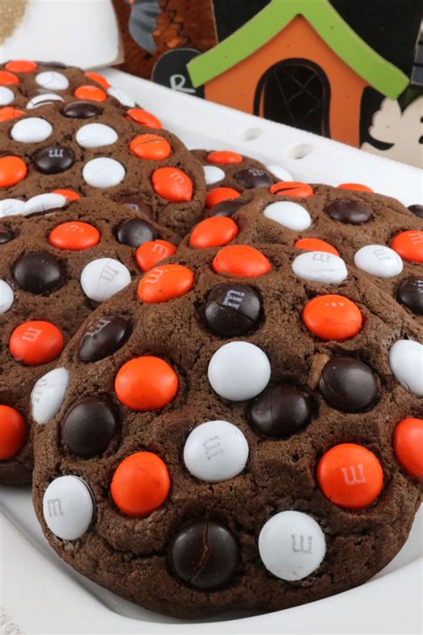 Halloween M&M Cookies - Two Sisters