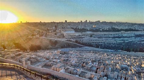 Mount of Olives Jewish Cemetery - Jerusalem