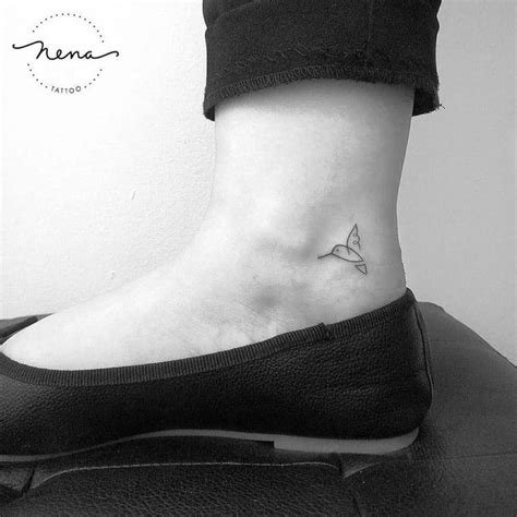 minimalist tattoo placement #Minimalisttattoos | Minimalist tattoo ...