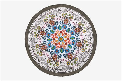 15 Best Round Beach Towels 2018 : Circular Beach Towels