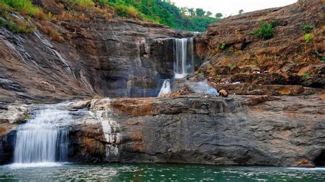 Kal Mandavi Waterfall, Jawhar: How To Reach, Best Time & Tips