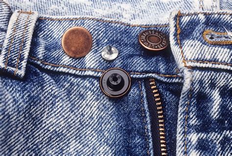 Jeans Button