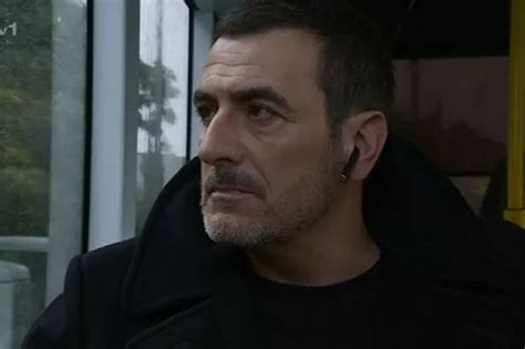 Peter Barlow actor - from Nottinghamshire upbringing in mining town to ...