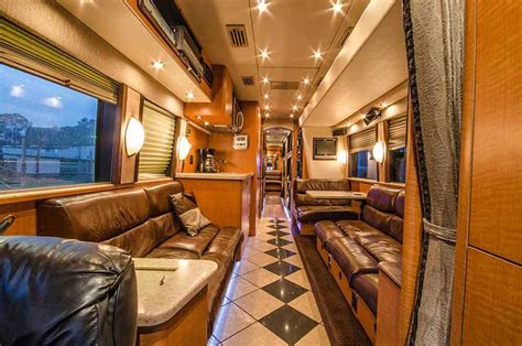 USA Bus Charter™ | Entertainer Coach VIP Tour Buses - USA Bus Charter