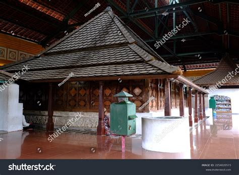 50 Sunan Gresik Images, Stock Photos & Vectors | Shutterstock