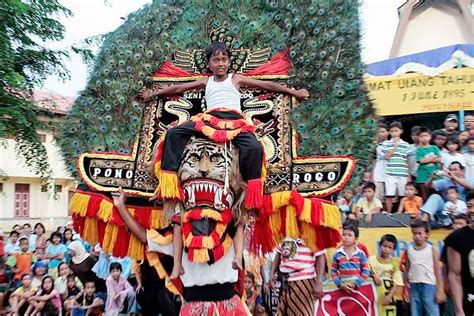 Reog Ponorogo, Jawa Timur, Indonesia ~ Tourism Of Indonesia