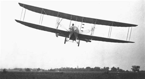 When Did the First Airplane Fly: First Airplane in the World - Orbitshub