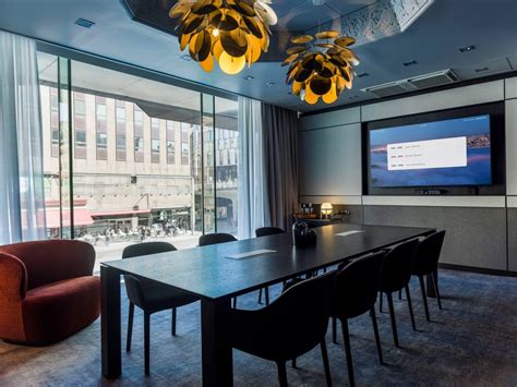 Perfecting Your Conference Room with Smart Tech - Blog