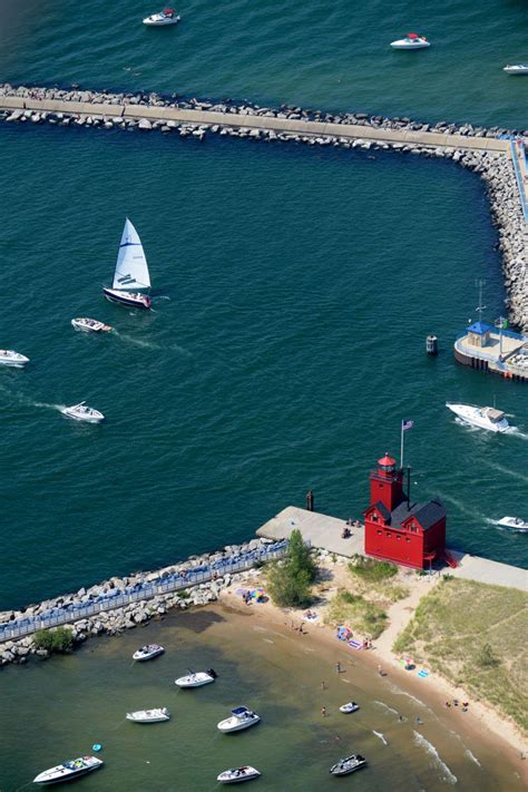 58 photos of Lake Michigan's breathtaking beaches from above | Michigan ...