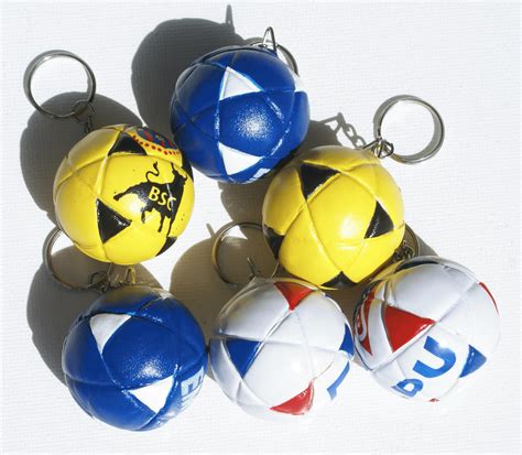 Soccer ball keychains, jewelry, carvings, handicrafts wholesale from ...