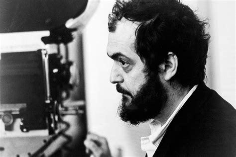 Malcolm McDowell Recalls Stanley Kubrick as "Too Brutal" to Bond With ...