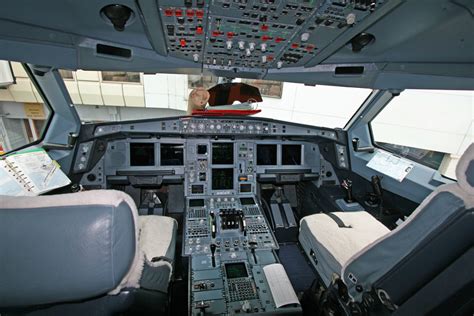 Emirates Airbus A340-500 Cockpit | Nicholas Young | Flickr