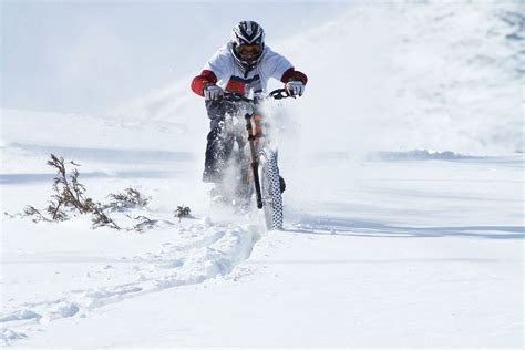 Winter Cycling Techniques for Any Kind of Snow and Ice