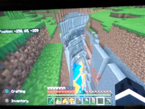 Best ravine ive ever found. Bedrock edition. Seed - 1782493817 : r ...