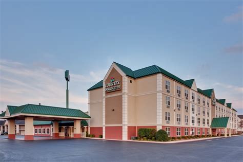 Country Inn & Suites - 1 Reviews - 3075 Wilma Rudolph Blvd A ...