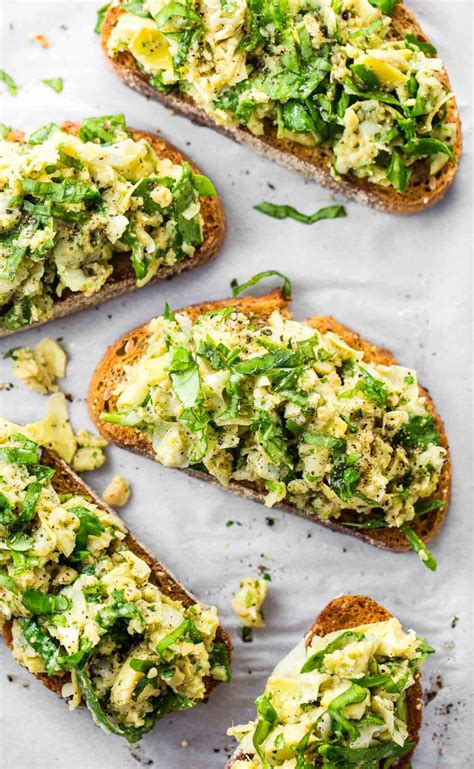 Low Sodium Breakfast Recipes: Avocado and White Bean Toast