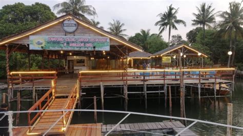 Local Kelong Seafood Dining - Freshest Seafood in Bintan