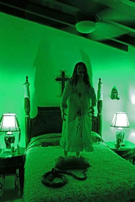 22 Halloween Bedroom Ideas – Cathy