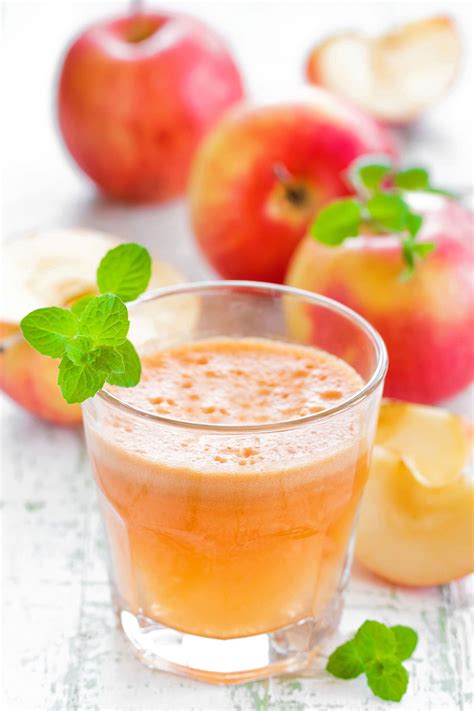 How To Make Apple Juice With a Juicer - Healthy Easy Recipe!