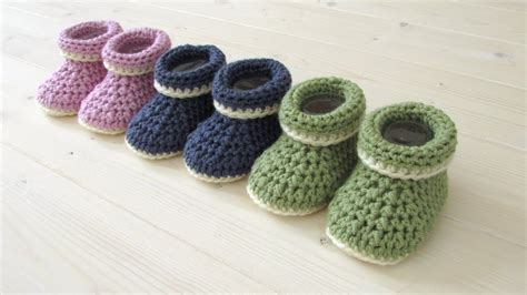 How to crochet cuffed baby booties for beginners - beginners baby shoes