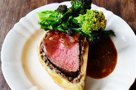 Epic beef Wellington recipe | Jamie Oliver recipes | Recipe | Beef ...