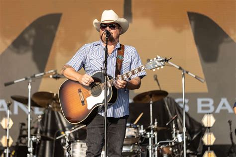 Randy Rogers Band Live at Windy City Smokeout [GALLERY] - Chicago Music ...