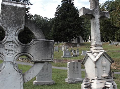 Old Mount St Mary's Cemetery | Sarah Koontz | Flickr