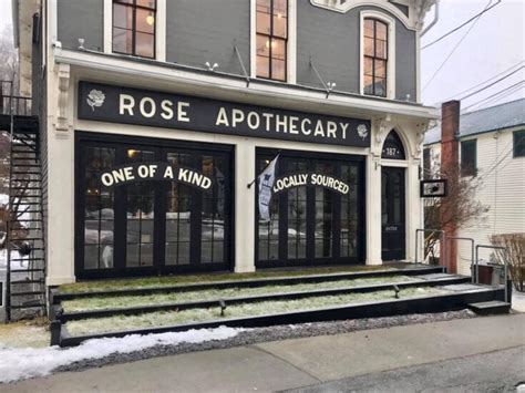 You Can Visit A Rose Apothecary Pop-Up Store From Schitt's Creek