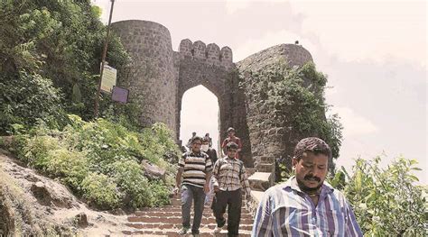 Pune: Trek to mark 350th anniversary of Battle of Sinhagad on February ...