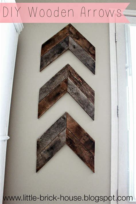 Little Brick House: Reclaimed Wood Project: DIY Wooden Arrows