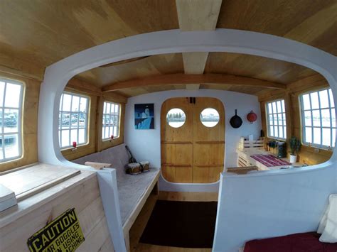 ‘Living large’ aboard a very small vessel - Points East Magazine