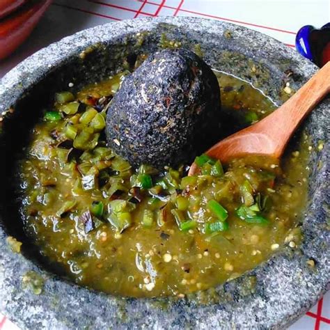 How to make Molcajete Salsa Verde Recipe