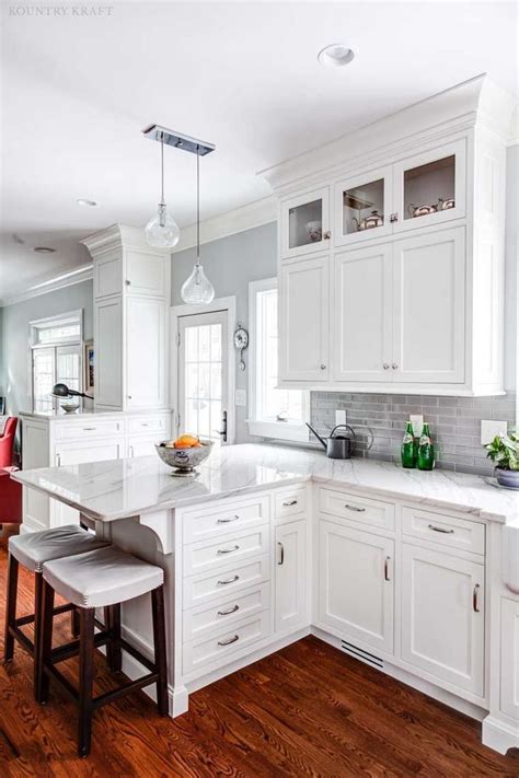 20+ Small Modern White Kitchen Cabinets