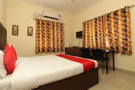 Hotels Near Madhapur, Hyderabad from ₹613