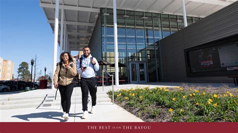 ULM highlights enrollment increases, including largest ever Honors ...