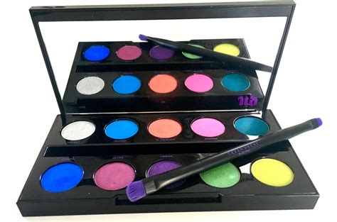 Urban Decay Electric Pressed Pigment Eyeshadow Palette Review Swatches ...