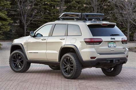 2015 Jeep Grand Cherokee Laredo Tires