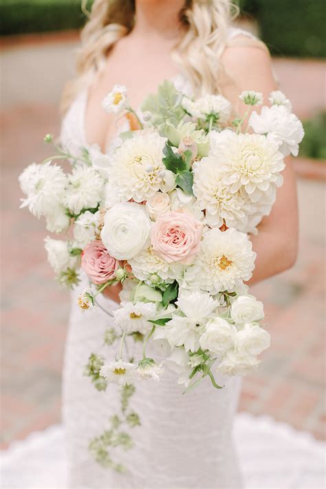 Top Questions to Ask Your San Diego Wedding Florist - SISTI & CO