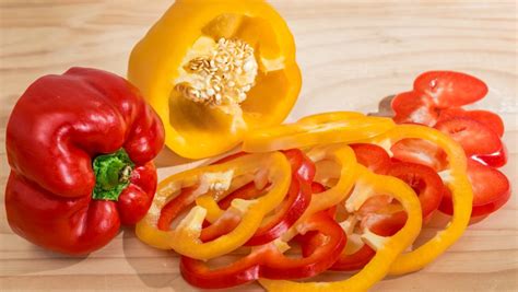 5 Facts about Bell Peppers | Daily Harvest Express