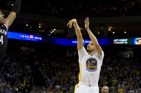 Stephen Curry makes 77 Three pointers in a Row | Inspirational Basketball