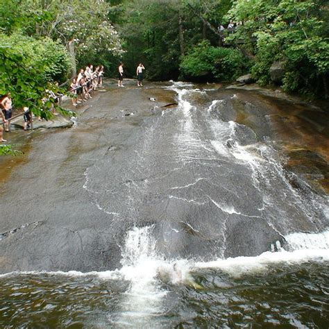 SLIDING ROCK (Pisgah Forest): Ce qu'il faut savoir pour votre visite