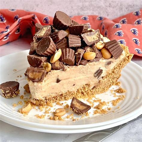 Peanut Butter Pie with Reese Cups is the perfect combination of ...