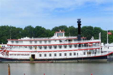 Riverboat CITY OF NEW ORLEANS Jazz Sightseeing Cruise | Gray Line