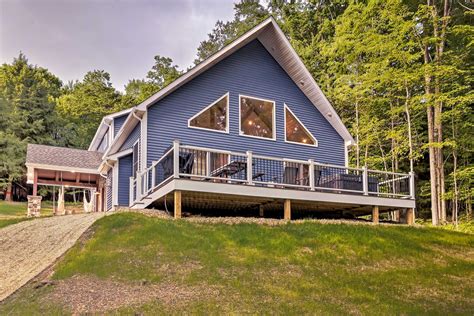 Lazy Bear Lodge | Visit PA Great Outdoors