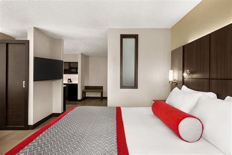 Ramada by Wyndham Suites Orlando Airport | Orlando, FL Hotels