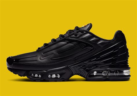 Nike Air Max Plus 3 Black Leather CK6716-001 | SneakerNews.com